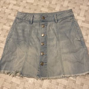 American eagle denim button front skirt
